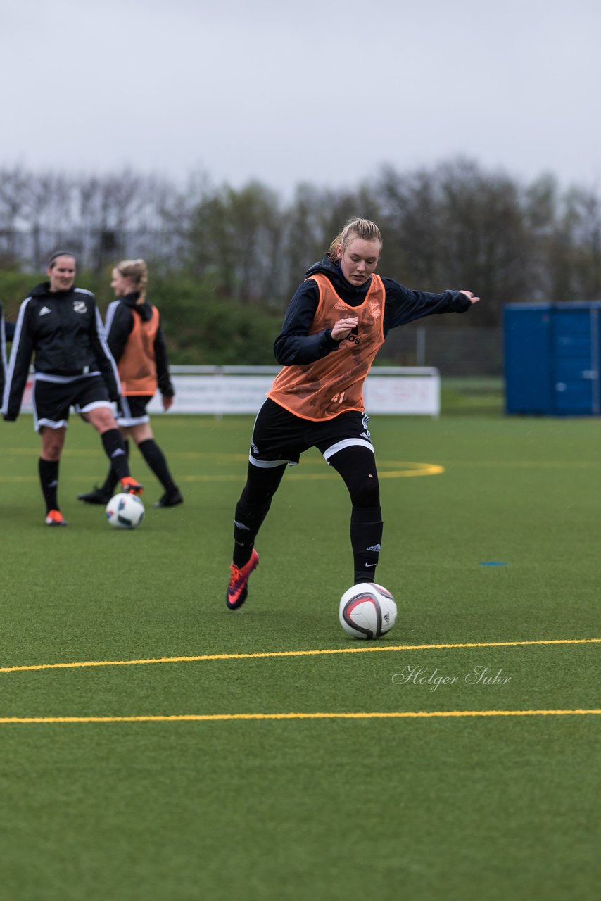 Bild 107 - Frauen Union Tornesch - Victoria : Ergebnis: 4:2